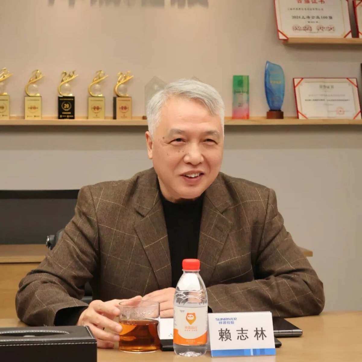 1762221013916850BCRN.jpg 3.jpg